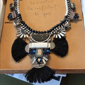 ⚡️SALE⚡️Hero convertible statement necklace